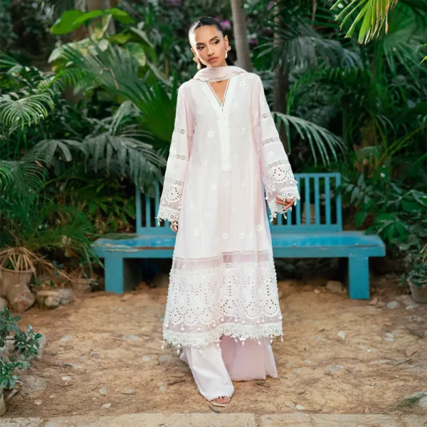 Regalia Chikankari 3pc