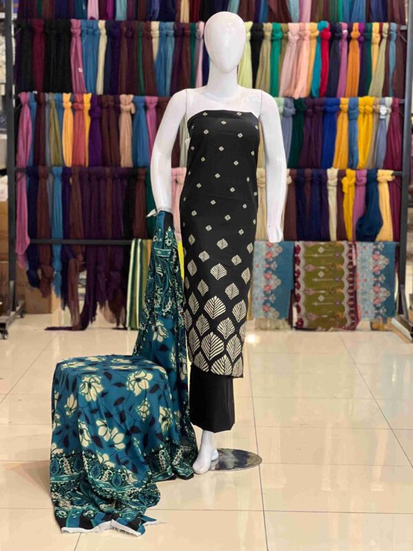 Sapphire printed khaddar 3pc