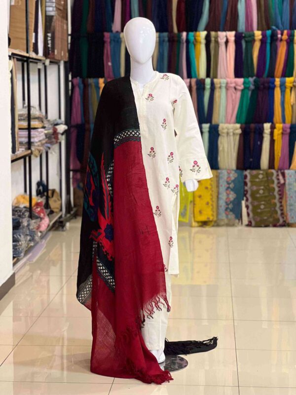 Black and maroon women NISHAT pashmina shawl 1pc