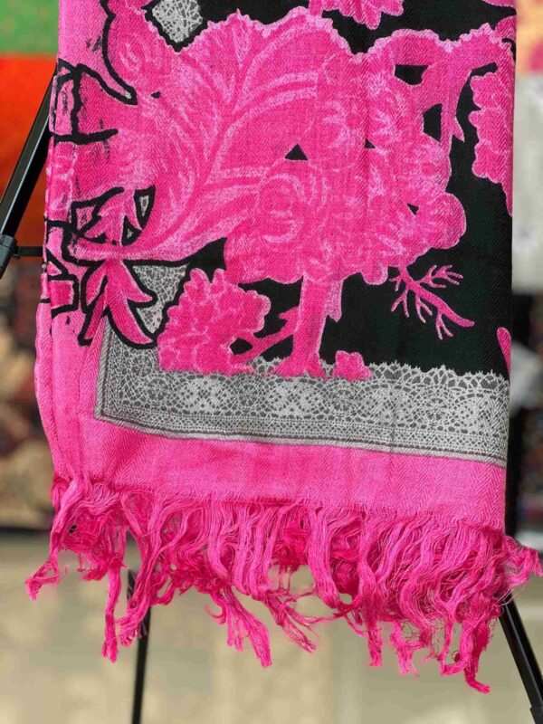 Description: Black and pink women NISHAT pashmina shawl 1pc