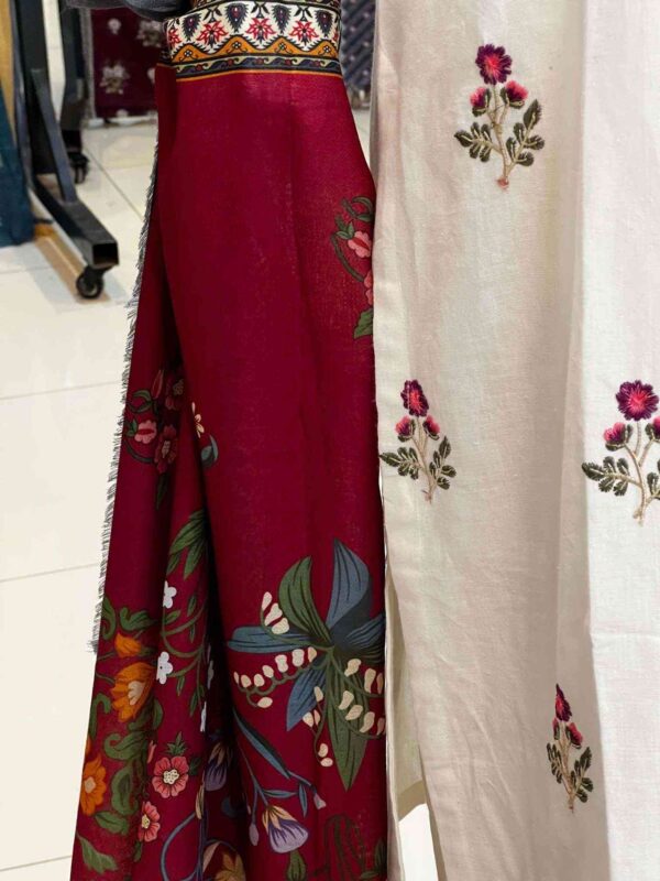 Care instructions: •Home laundering recommended •Iron at moderate temperature •Do not expose damp fabric to strong sunlight •Do not use any type of bleach or stain removing chemicals Beechtree wool maroon satlar 1pc printed