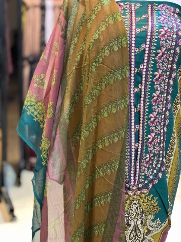 Beechtree printed khaddar 3pc