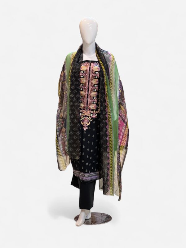 Beechtree printed khaddar 3pc